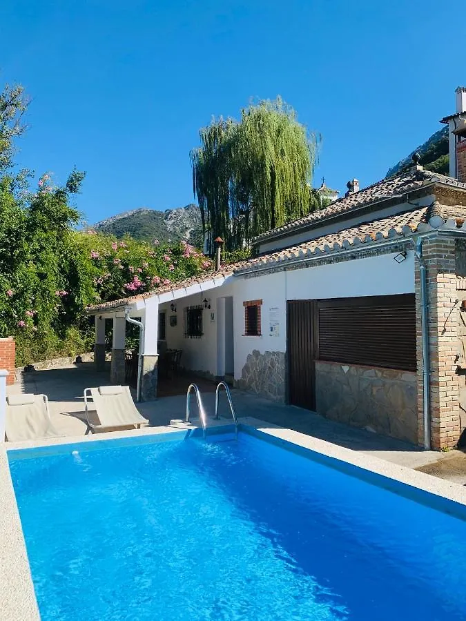 La Fuente De El Nacimiento Guest House Benamahoma