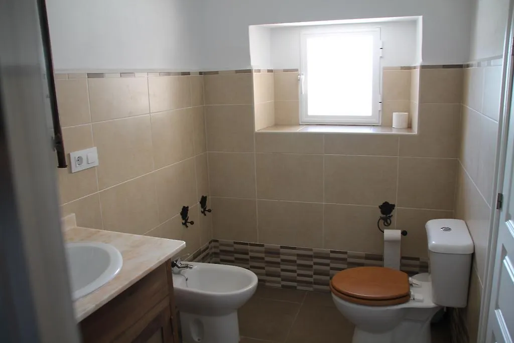 La Fuente De El Nacimiento Guest House Benamahoma 0*,  Spain