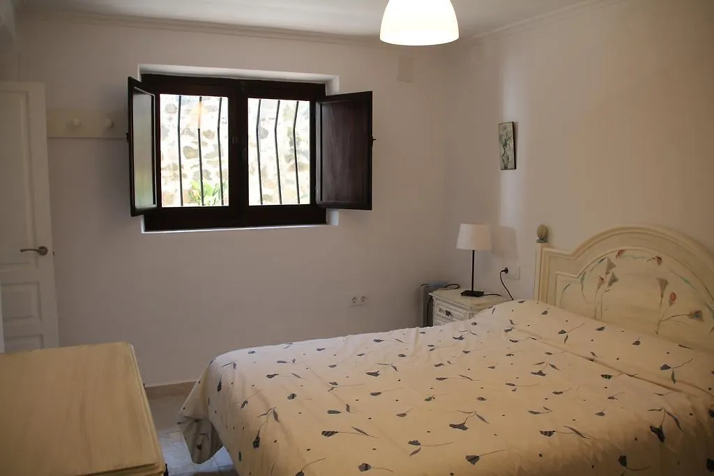 La Fuente De El Nacimiento Guest House Benamahoma Country house